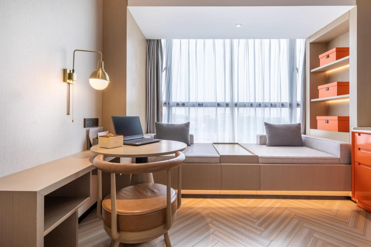 Guangzhou Baiyun Airport Mehood Liz Hotel Free Shuttle Bus To Airport Exterior photo