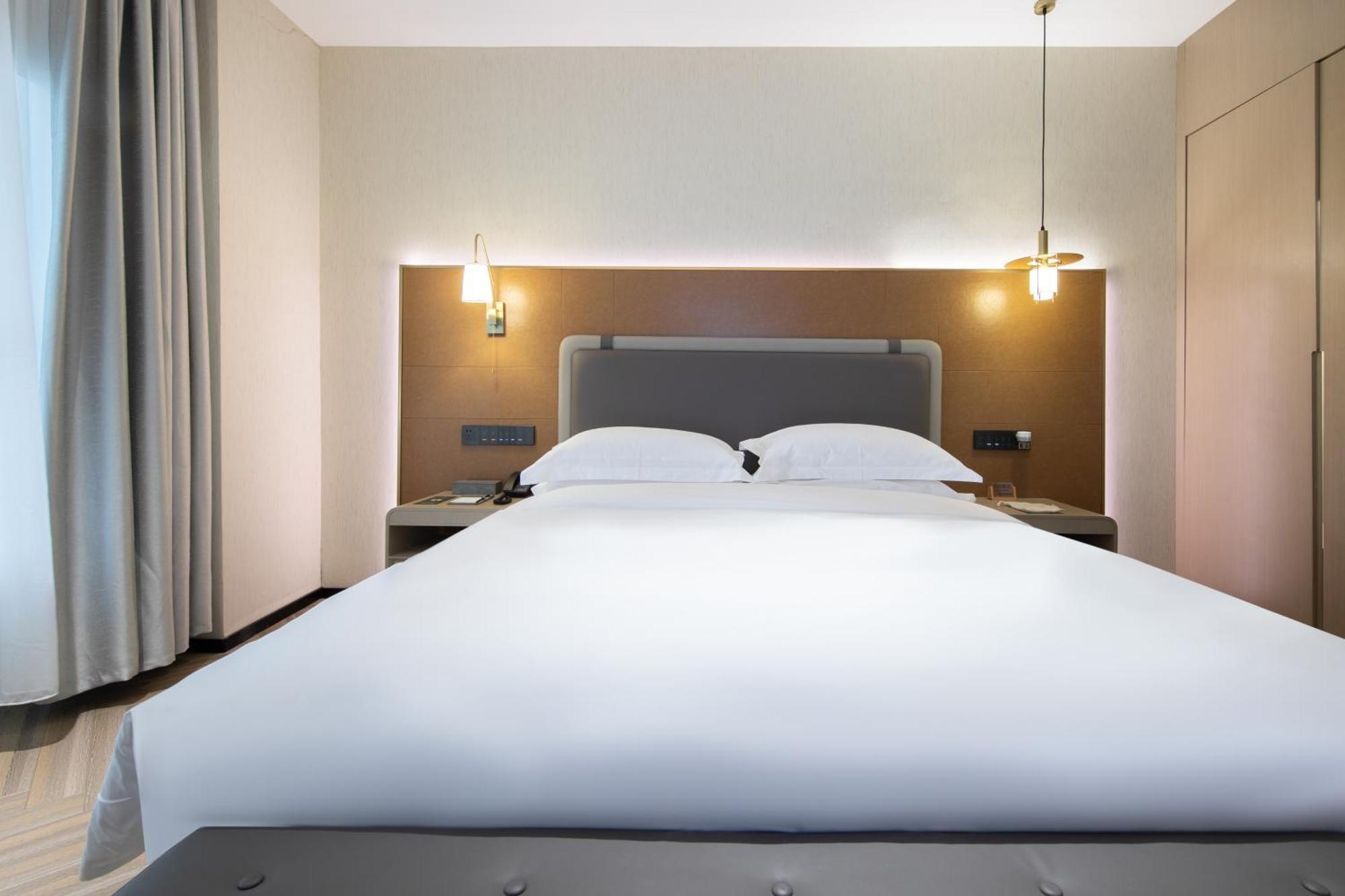 Guangzhou Baiyun Airport Mehood Liz Hotel Free Shuttle Bus To Airport Exterior photo